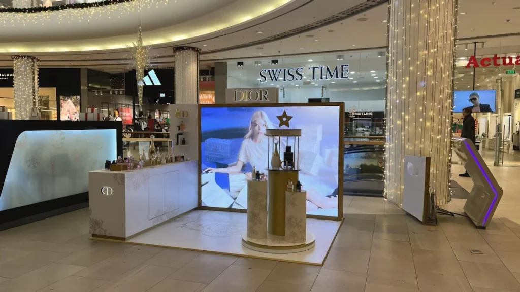Custom-built exhibition display stand for Dior mall activation in Dallas